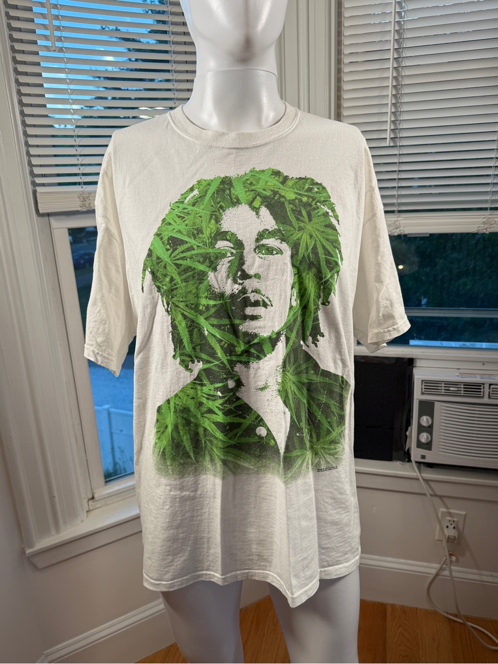 🌿 2010 Bob Marley Zion Rootswear 1X Weed Cannabis Graphic Tee Reggae